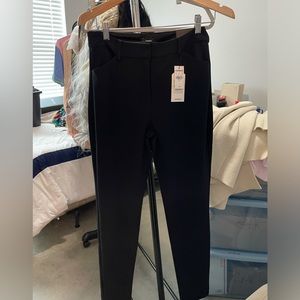EXPRESS black straight leg pant. Size 8L